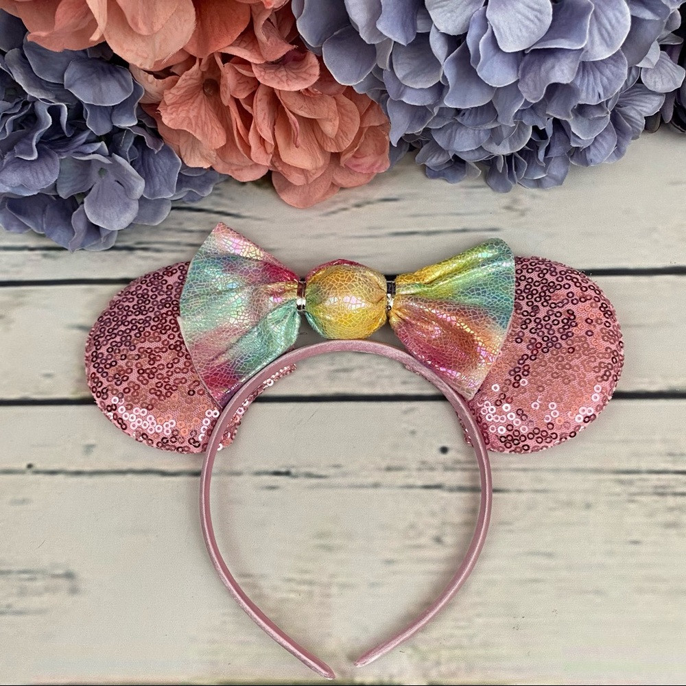 Minnie Mouse Pink Sequin Headband with Candy Bow - Picture 9 of 14